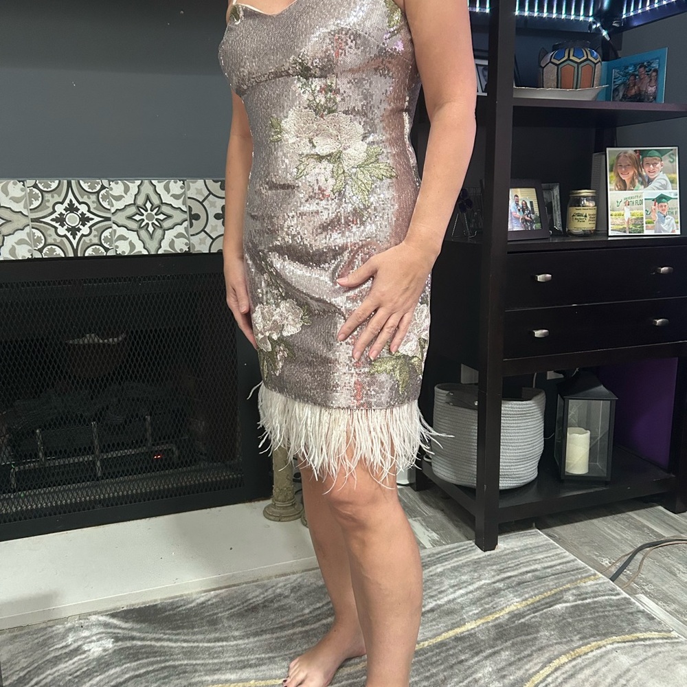 Laundry By Shelli Segal Rose Gold Sequin Feather Hem Mini Dress